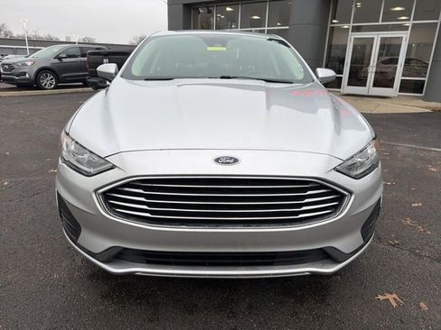 Used 2019 Ford Fusion SE image 11