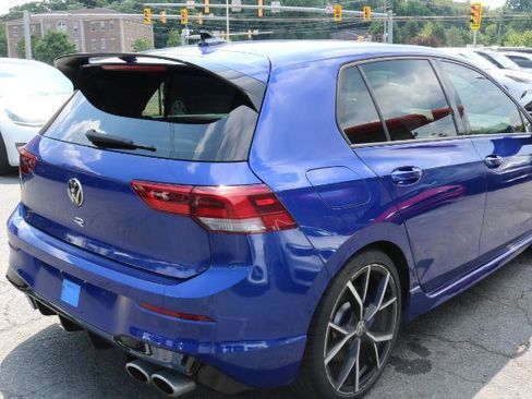 Used 2024 Volkswagen Golf R AWD/4WD image 7