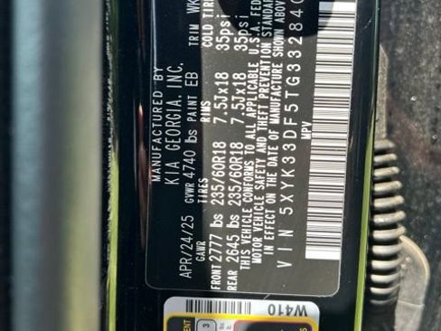 Certified 2026 Kia Sportage EX FWD image 44