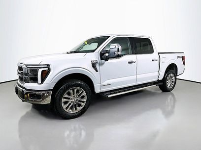 New 2025 Ford F150 Lariat w/ Equipment Group 502A High