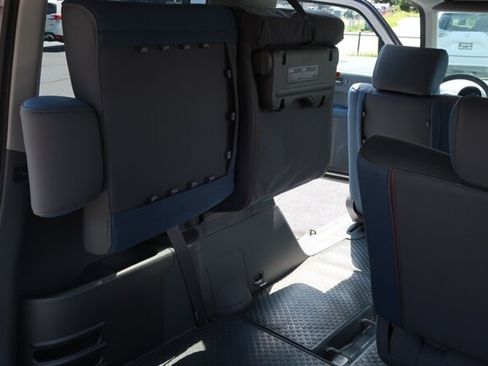 Used 2004 Honda Element EX image 22