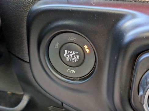 Used 2021 Jeep Wrangler Unlimited Rubicon image 21