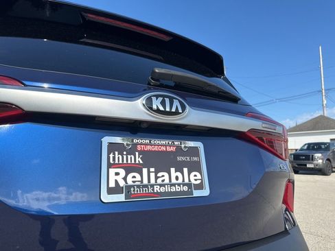Used 2021 Kia Seltos EX AWD/4WD image 13