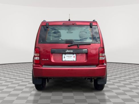 Used 2012 Jeep Liberty Sport AWD/4WD image 6