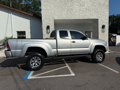 Used 2013 Toyota Tacoma 4x4 Access Cab V6 image 19