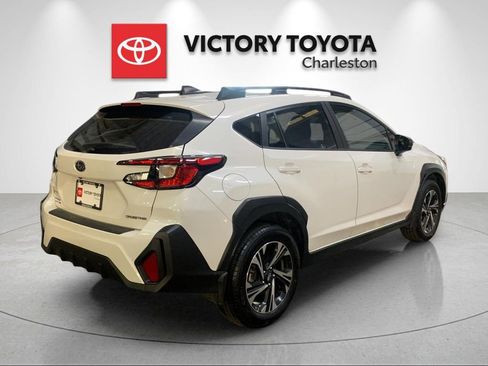 Used 2024 Subaru Crosstrek 2.0i Premium AWD/4WD image 7