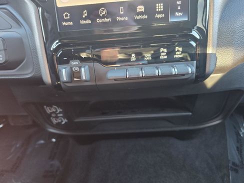 Used 2025 RAM 2500 Big Horn image 35