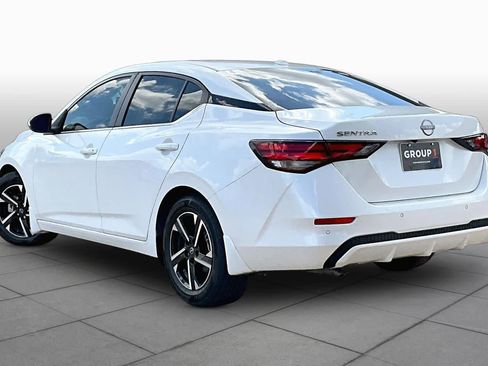 Used 2025 Nissan Sentra SV w/ All-Weather Package image 11