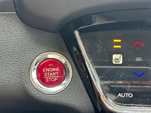 Used 2018 Honda HR-V EX image 6