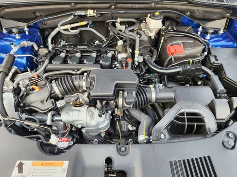 Certified 2025 Acura ADX A-Spec image 18