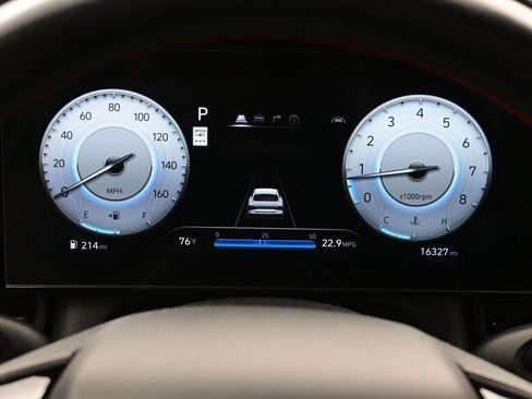 Certified 2025 Hyundai Elantra N Line FWD image 25