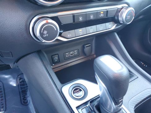 Used 2024 Nissan Sentra SV w/ Trunk Package image 20