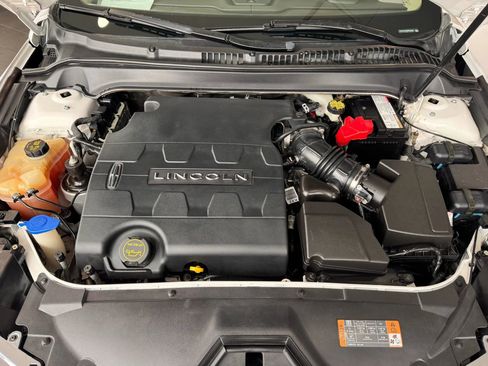 Used 2016 Lincoln MKZ AWD w/ Equipment Group 300A Reserve image 39