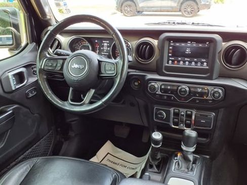 Used 2019 Jeep Wrangler Unlimited Sport S AWD/4WD image 15
