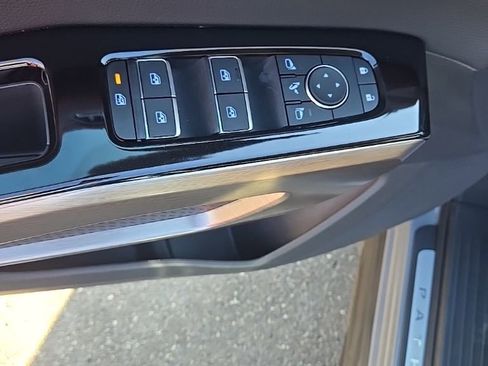 Certified 2024 Nissan Pathfinder Platinum w/ Cargo Package image 11