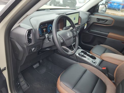 New 2025 Ford Bronco Sport Outer Banks w/ Outer Banks Tech Package+ image 22