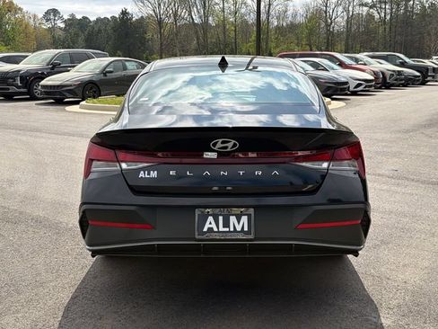 New 2026 Hyundai Elantra Sport FWD image 7