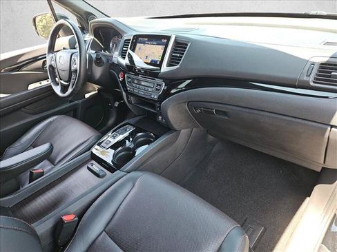 Used 2020 Honda Ridgeline Black Edition image 27