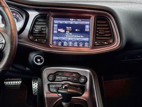 Used 2017 Dodge Challenger R/T Scat Pack RWD image 26