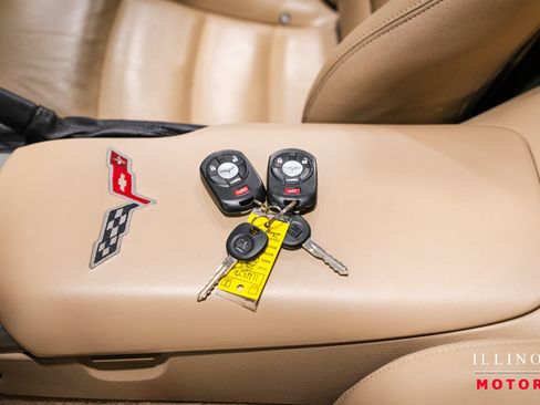 Used 2005 Chevrolet Corvette Coupe w/ Preferred Equipment Group RWD image 33