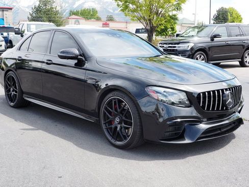 Used 2019 Mercedes-Benz E 63 AMG S image 3