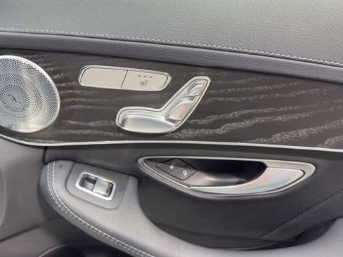 Used 2015 Mercedes-Benz C 300 Sedan w/ Sport Package image 14