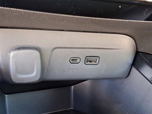 Used 2025 Chevrolet Trax ACTIV w/ Driver Confidence Package image 24