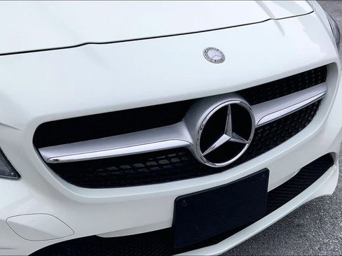 Used 2014 Mercedes-Benz CLA 250 image 31