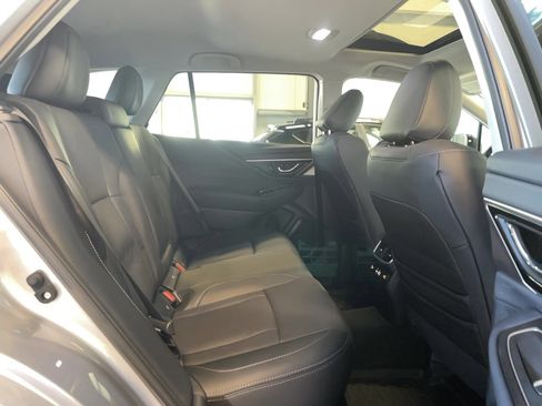 Used 2025 Subaru Outback Limited image 22