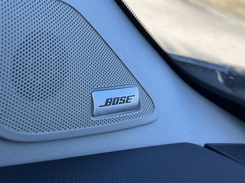 Certified 2022 Nissan Pathfinder SL w/ SL Premium Package image 21