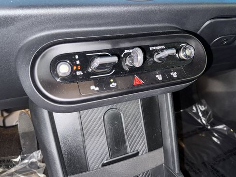 Certified 2025 MINI Cooper S FWD image 23