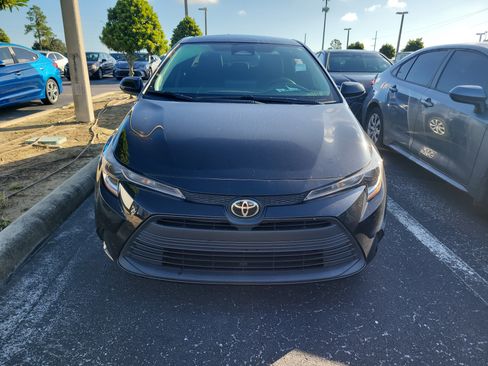 Certified 2024 Toyota Corolla LE FWD image 2