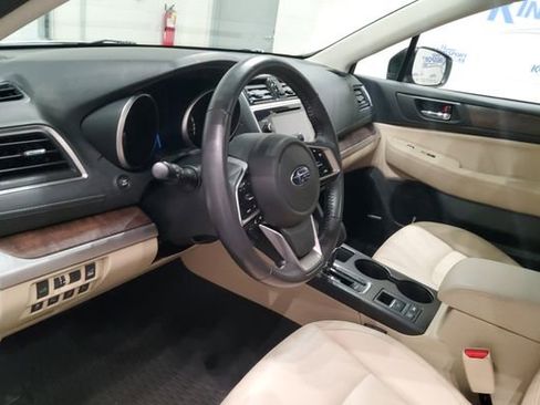 Used 2018 Subaru Outback 2.5i Limited AWD/4WD image 40