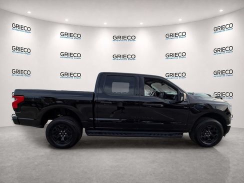 Used 2025 Ford F150 Lightning XLT AWD/4WD image 8