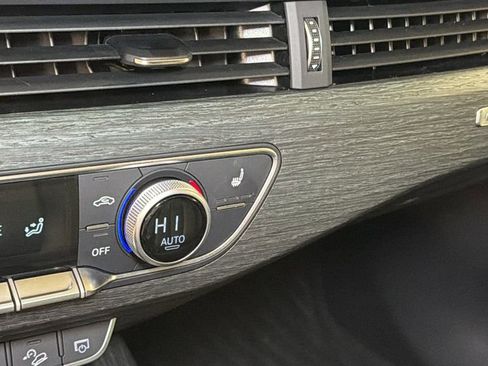 Used 2017 Audi A4 2.0T allroad Premium Plus image 30