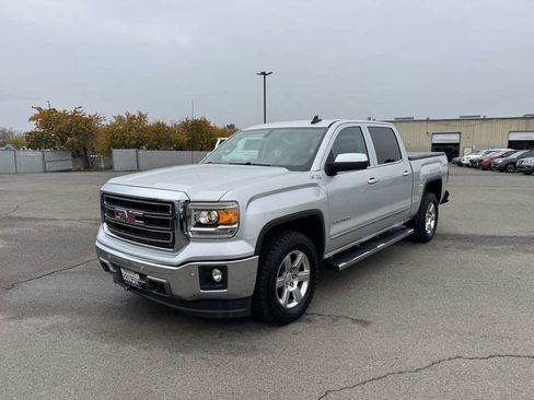 Used 2015 GMC Sierra 1500 SLT w/ SLT Preferred Package image 5