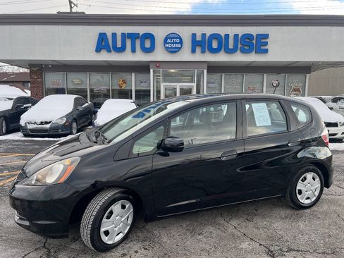 Used 2013 Honda Fit Base 4dr Hatchback 5M image 7