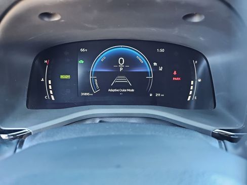 Certified 2025 Toyota Camry SE w/ Convenience Package FWD image 10