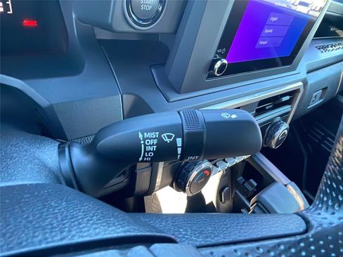 Used 2025 Toyota Tacoma SR image 26