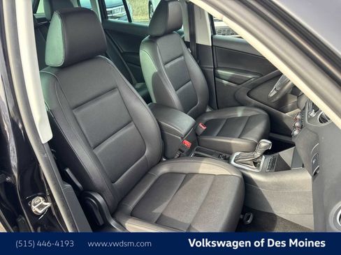 Used 2015 Volkswagen Tiguan SE image 14