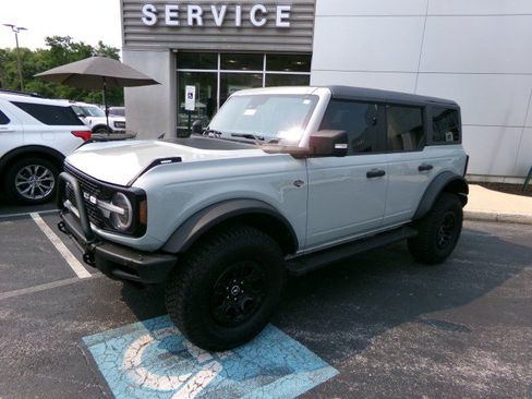 Used 2022 Ford Bronco Wildtrak AWD/4WD image 3