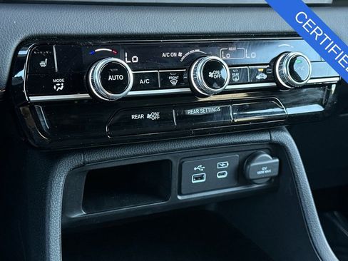 Certified 2025 Honda Pilot Sport image 23