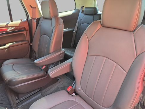 Used 2013 Buick Enclave Premium w/ Trailering Provision Package AWD/4WD image 15