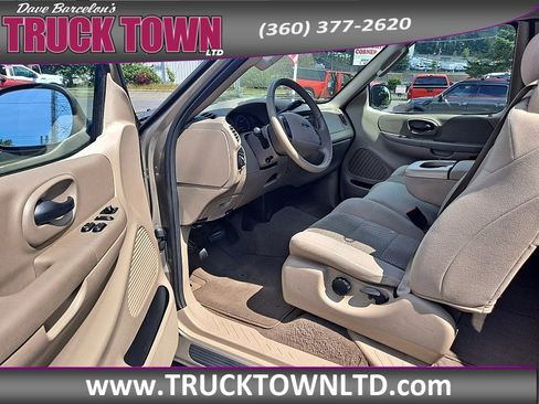 Used 2003 Ford F150 XLT image 14