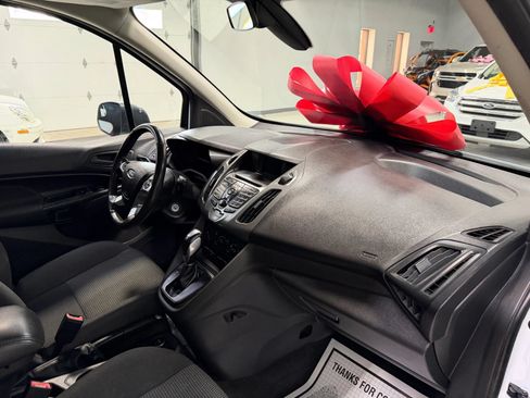Used 2018 Ford Transit Connect XL FWD image 32
