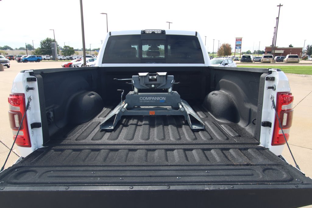 Used 2020 RAM 2500 Laramie AWD/4WD image 15