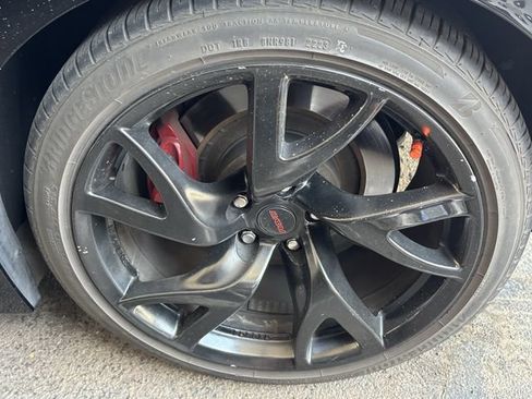 Used 2016 Nissan 370Z Coupe RWD image 9