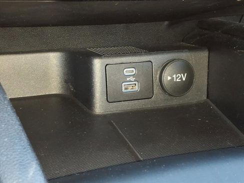 Used 2022 Ford Escape SE w/ Convenience Package image 20