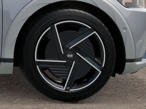 New 2026 Hyundai Ioniq 5 Limited image 8