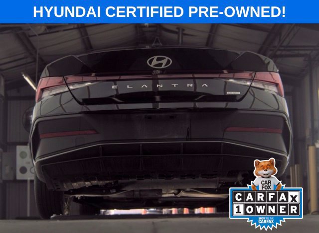 Used 2025 Hyundai Elantra Hybrid FWD image 7